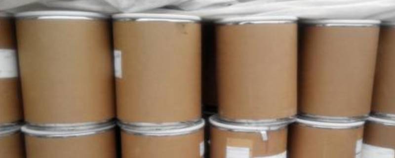 水泥溶解剂会伤管道吗 水泥溶解剂对人体有害吗