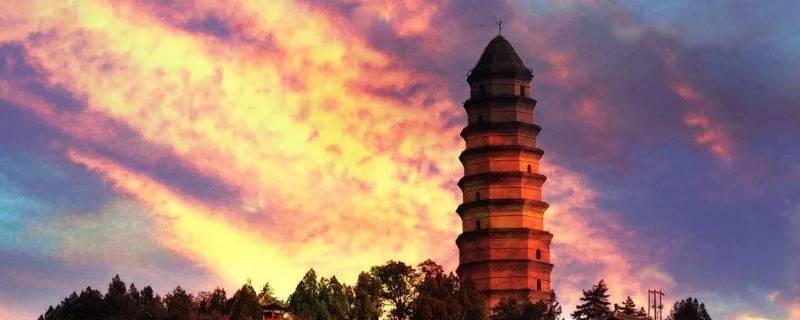 宝塔山象征什么精神（宝塔山象征什么精神和品质）