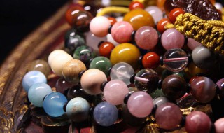 血玉怎么养（血玉怎么保养）