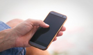 钢化膜翘边了怎么办 钢化膜翘边了怎么办能修复吗