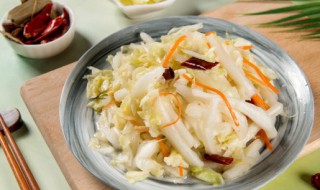 温的菜能直接放冰箱吗 温的菜能直接放冰箱吗冬天