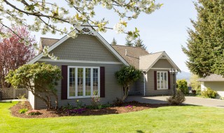 地梁放18钢筋可以吗 地梁放4条18钢筋可以吗