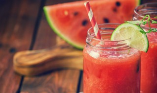 西瓜汁可以放冰箱吗（西瓜汁可以放冰箱吗多久）