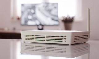 路由器可以放冰箱上吗（无线路由器可以放冰箱上吗）