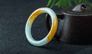 玉戴的脏了如何清洗（玉戴的脏了如何清洗视频）