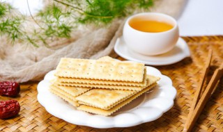 小苏打是什么化学式 小苏打的化学式是